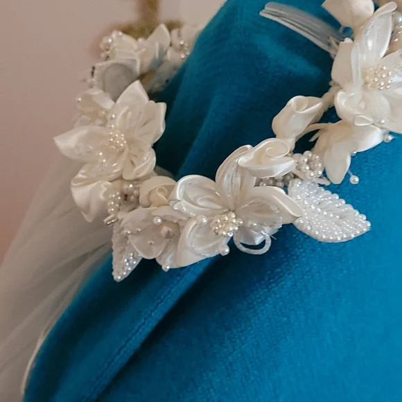 Wedding veil - Picture 5 of 10